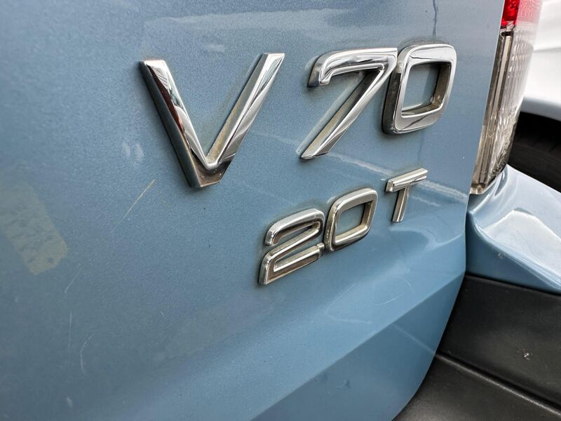 VOLVO V70