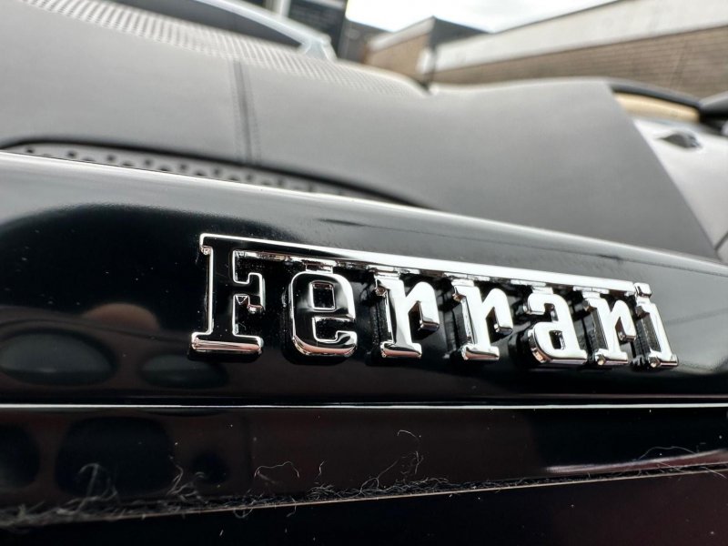 FERRARI ROMA