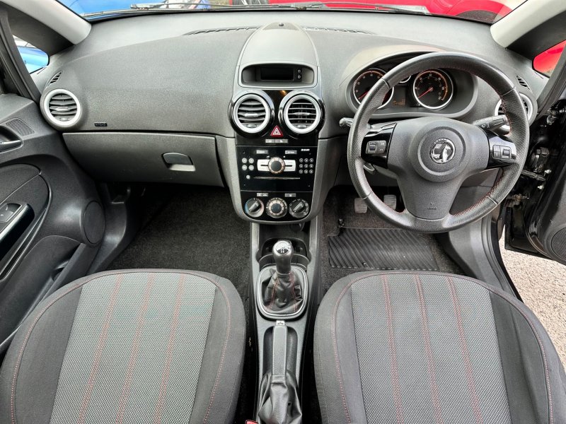 VAUXHALL CORSA