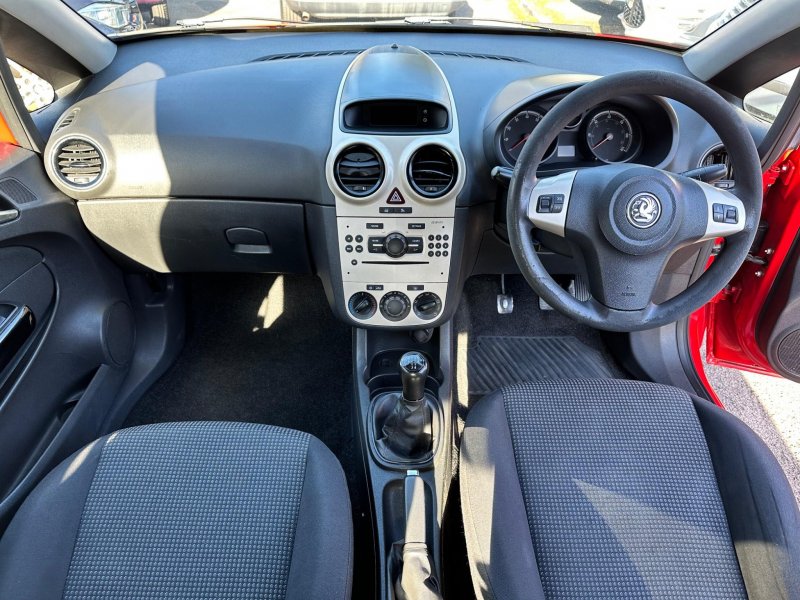 VAUXHALL CORSA
