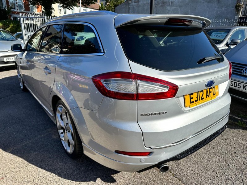 FORD MONDEO