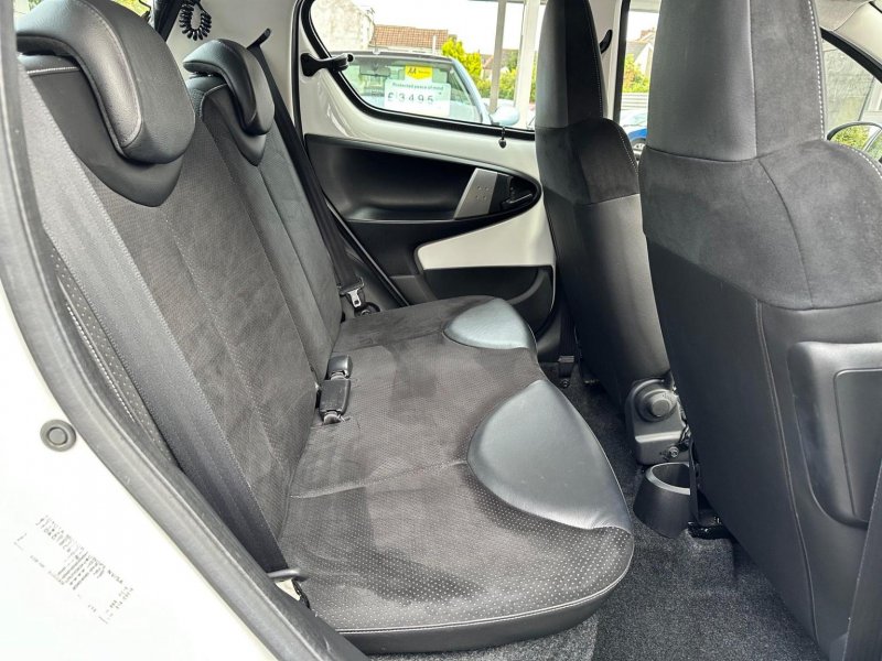 TOYOTA AYGO