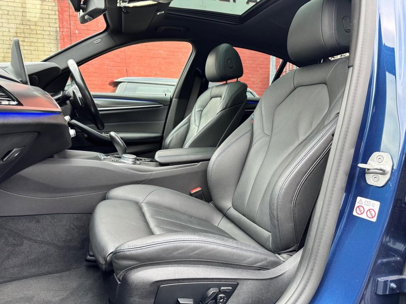BMW 5 SERIES