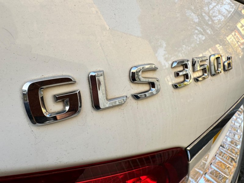 MERCEDES-BENZ GLS