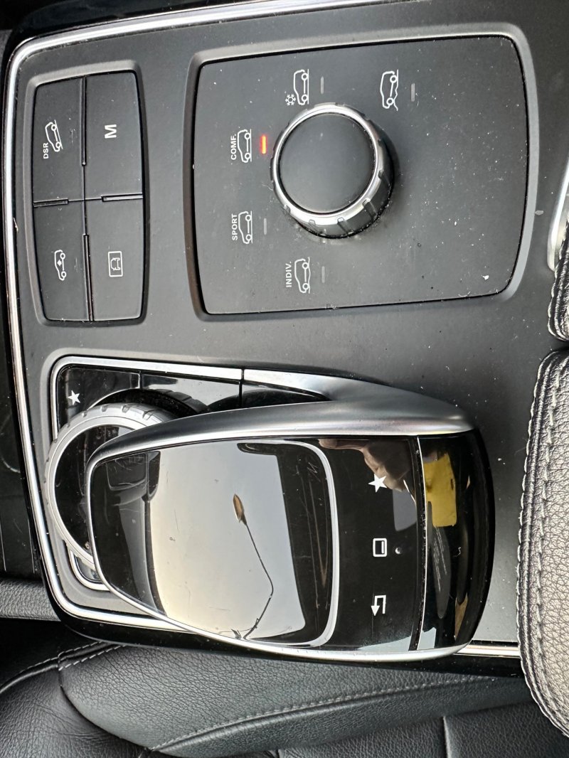 MERCEDES-BENZ GLS
