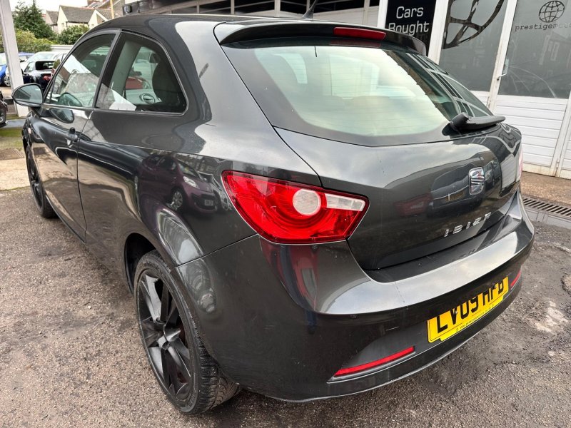 SEAT IBIZA