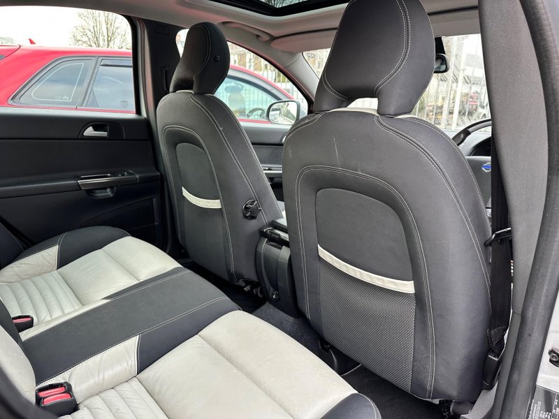 VOLVO S40
