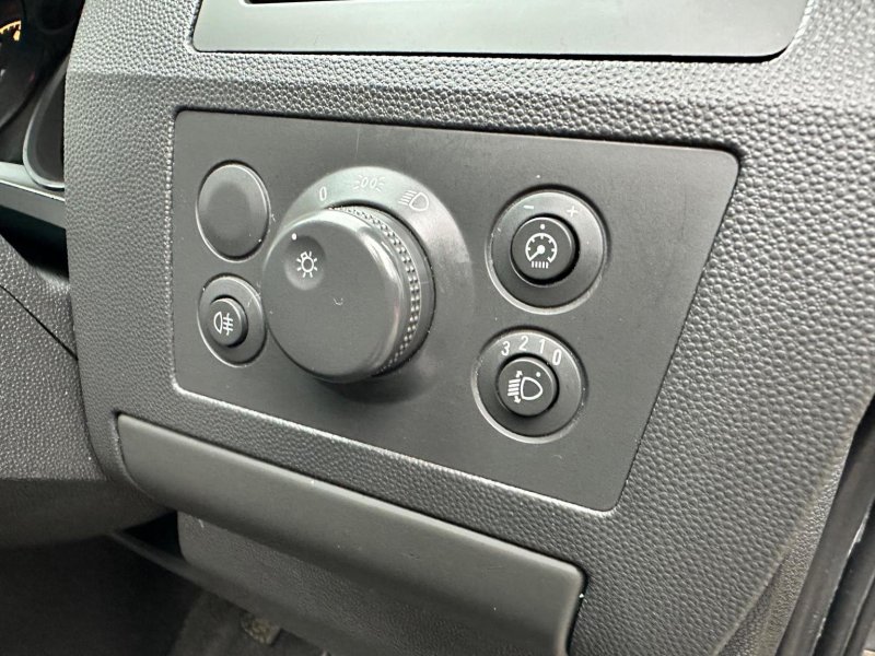 VAUXHALL ZAFIRA