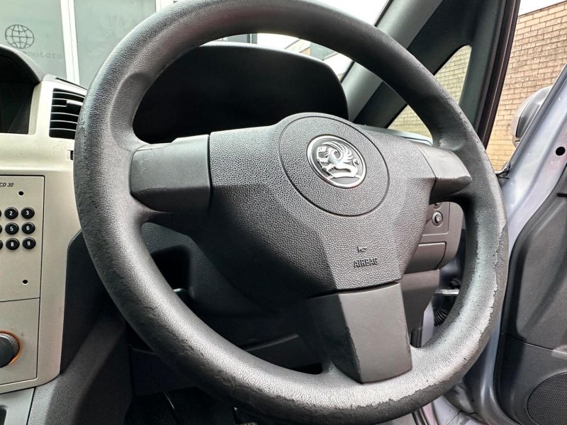 VAUXHALL ZAFIRA