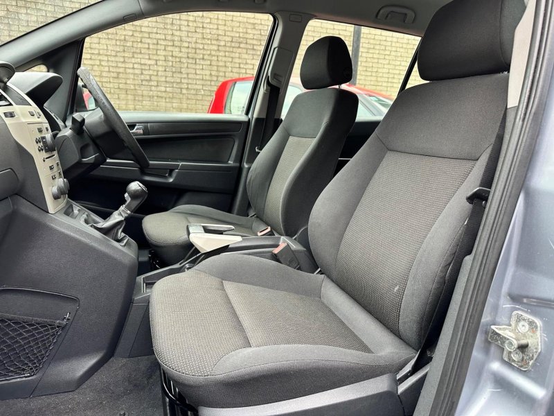 VAUXHALL ZAFIRA