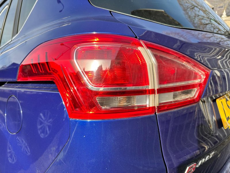 FORD B-MAX
