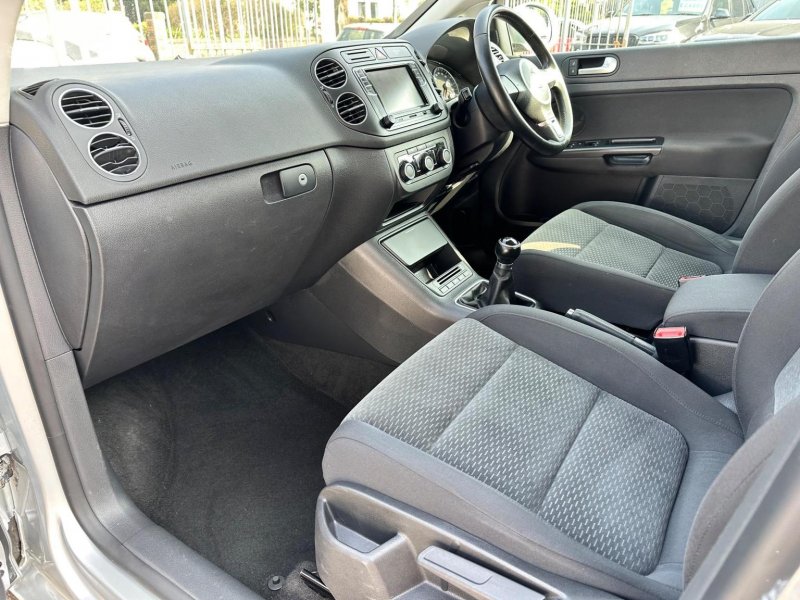 VOLKSWAGEN GOLF PLUS