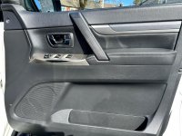 MITSUBISHI SHOGUN