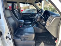 MITSUBISHI SHOGUN