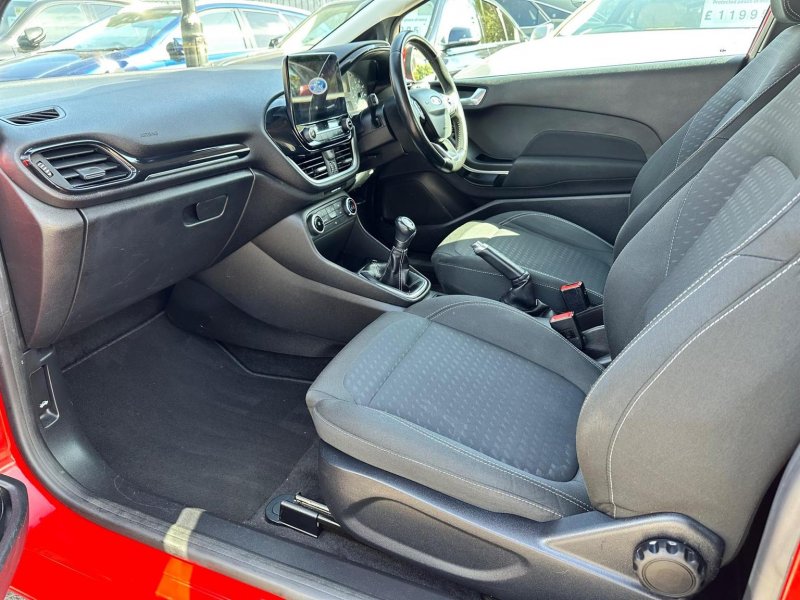 FORD FIESTA