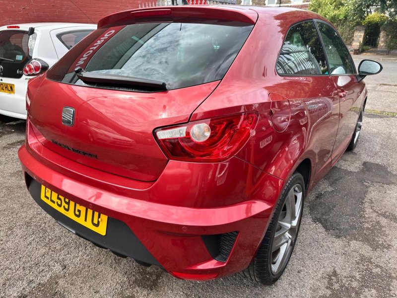 SEAT IBIZA
